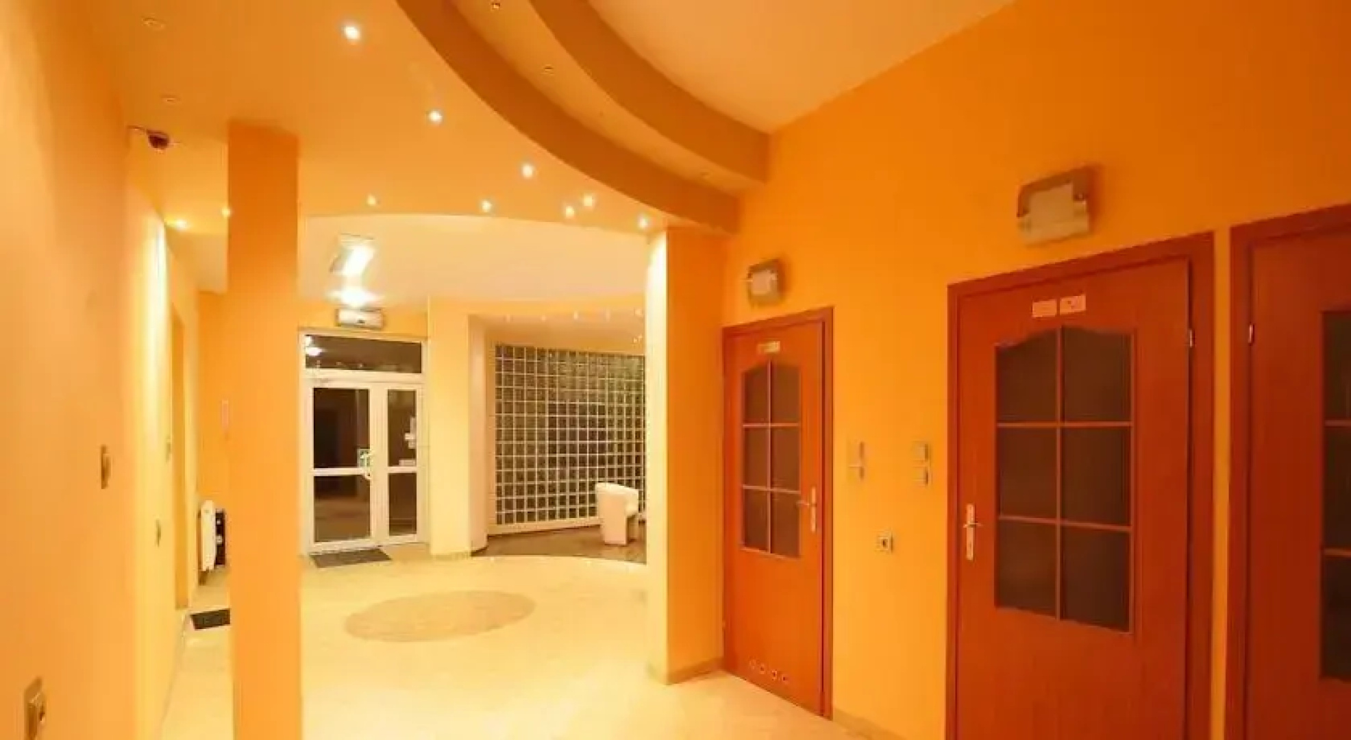Hotel Logan
