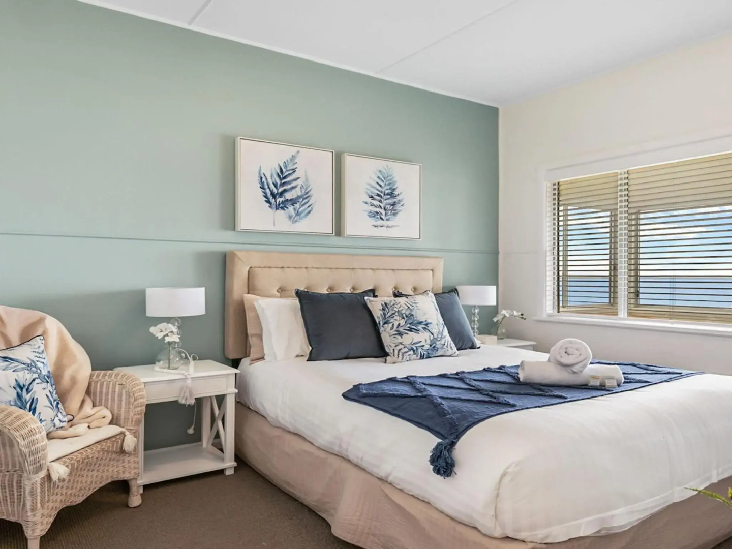 Ocean Blue Apartment Two - oceanfront apartment