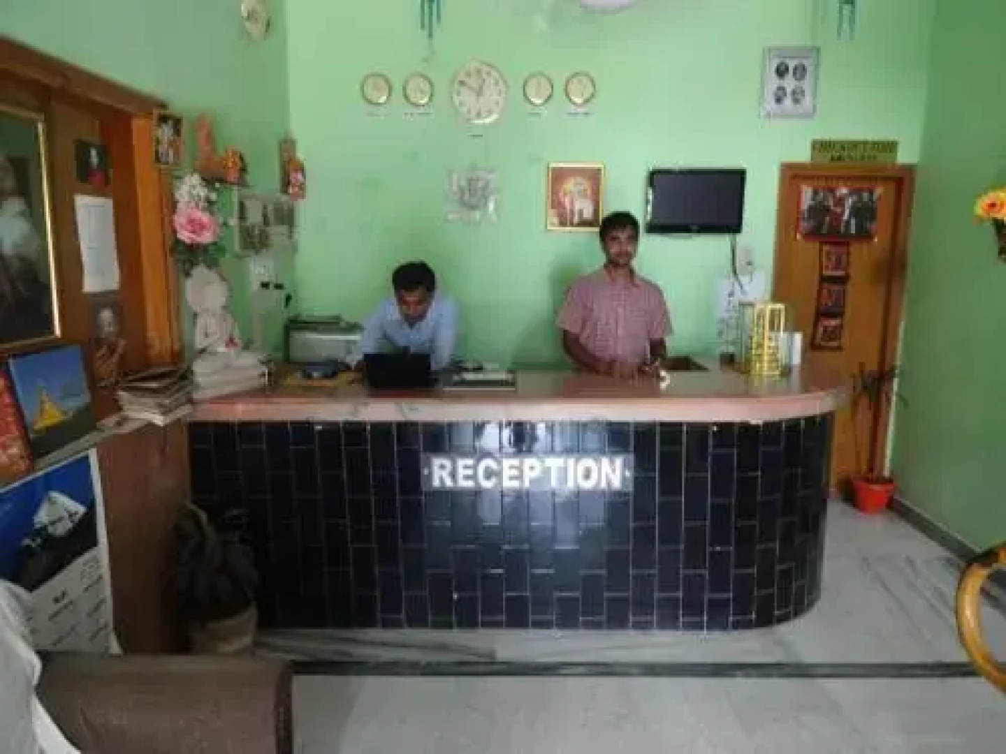 Anukul Guest House