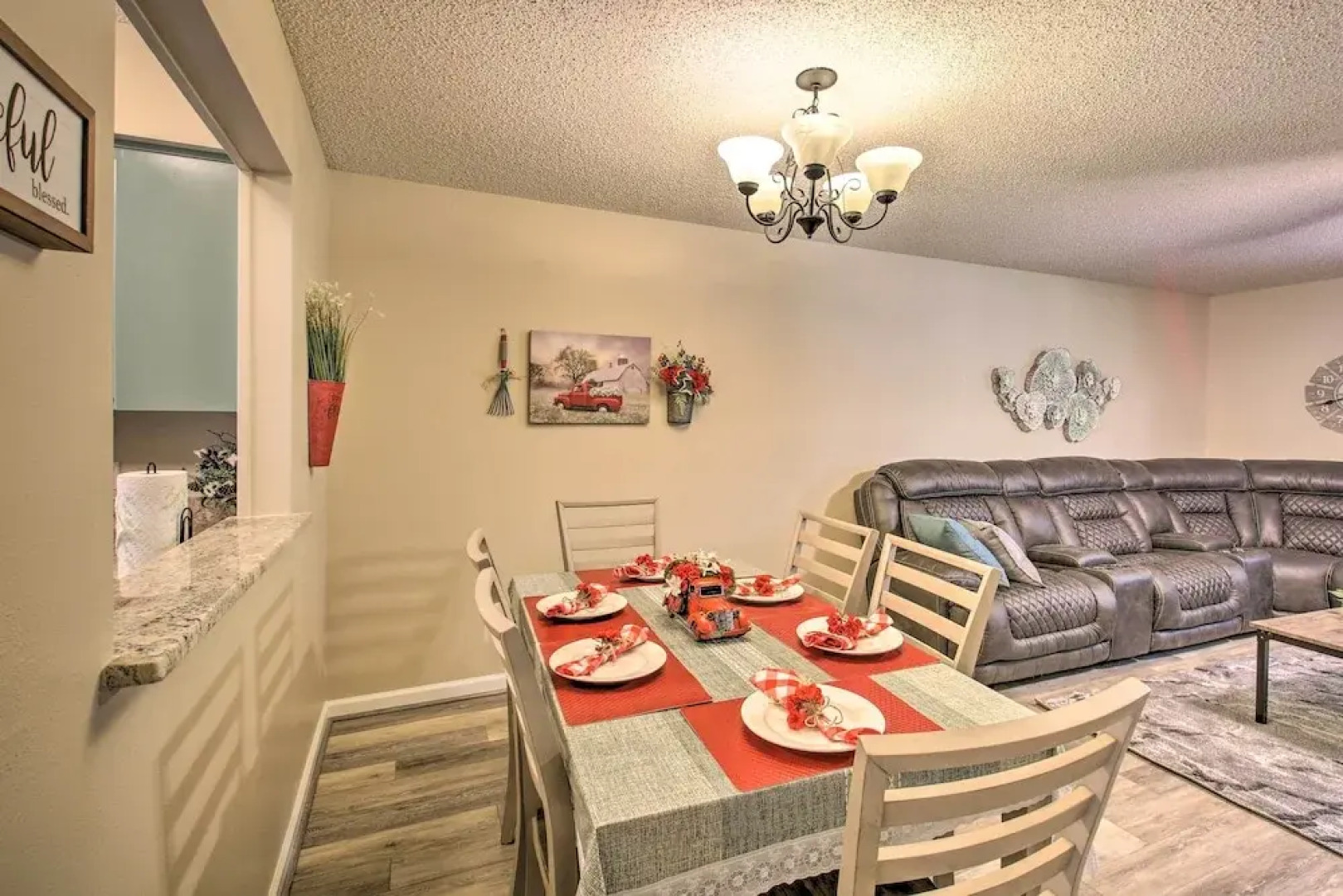 Furnished Deck & Grill: Hot Springs House