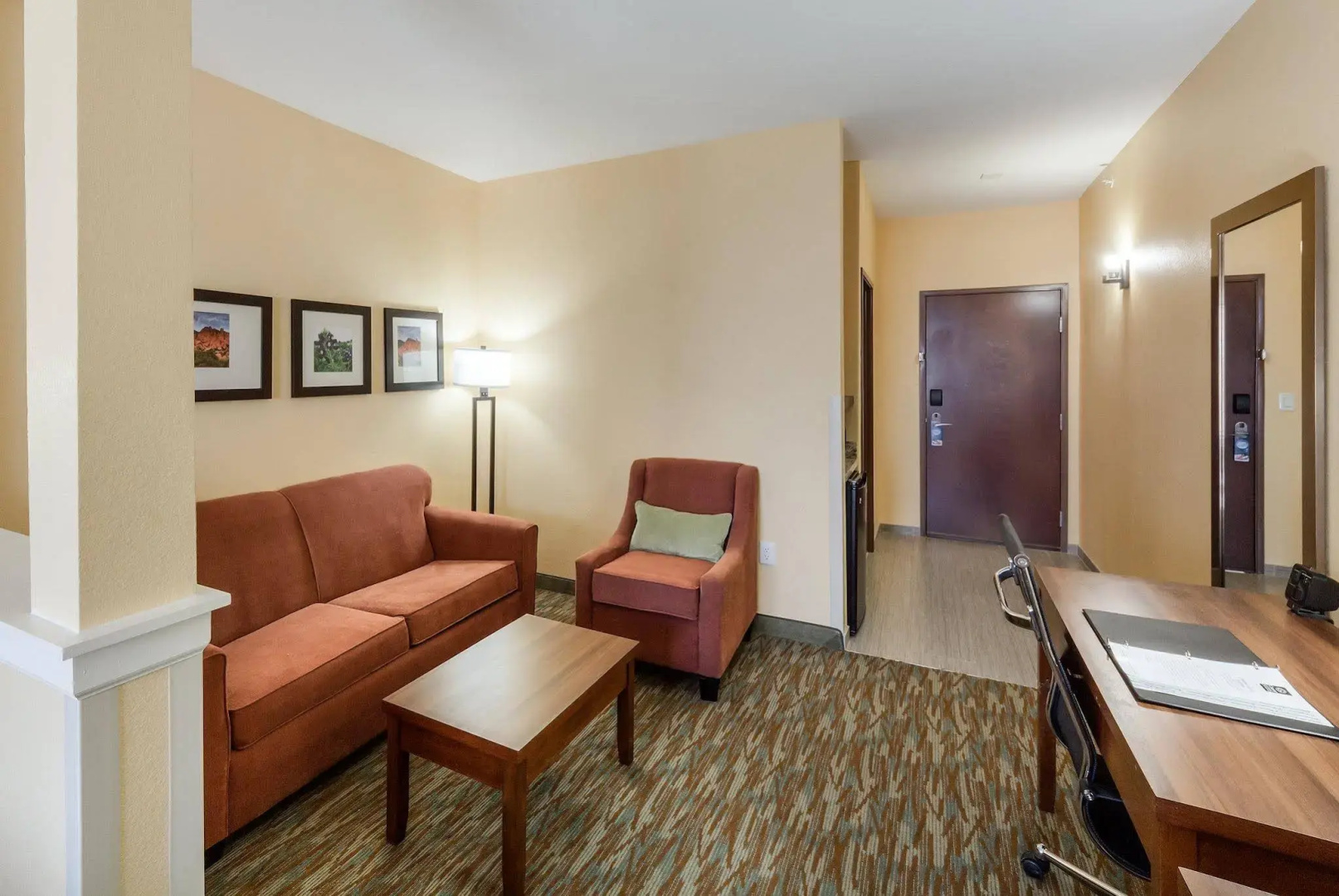 Comfort Suites Cotulla near I-35