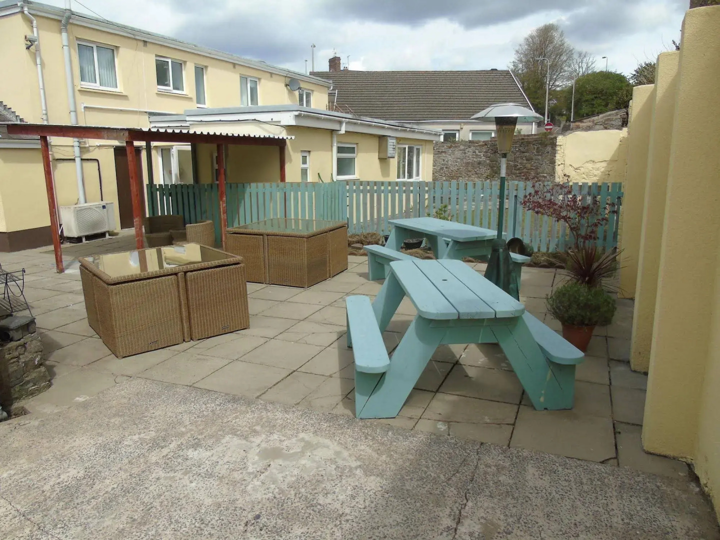 The Pembrey Country Inn