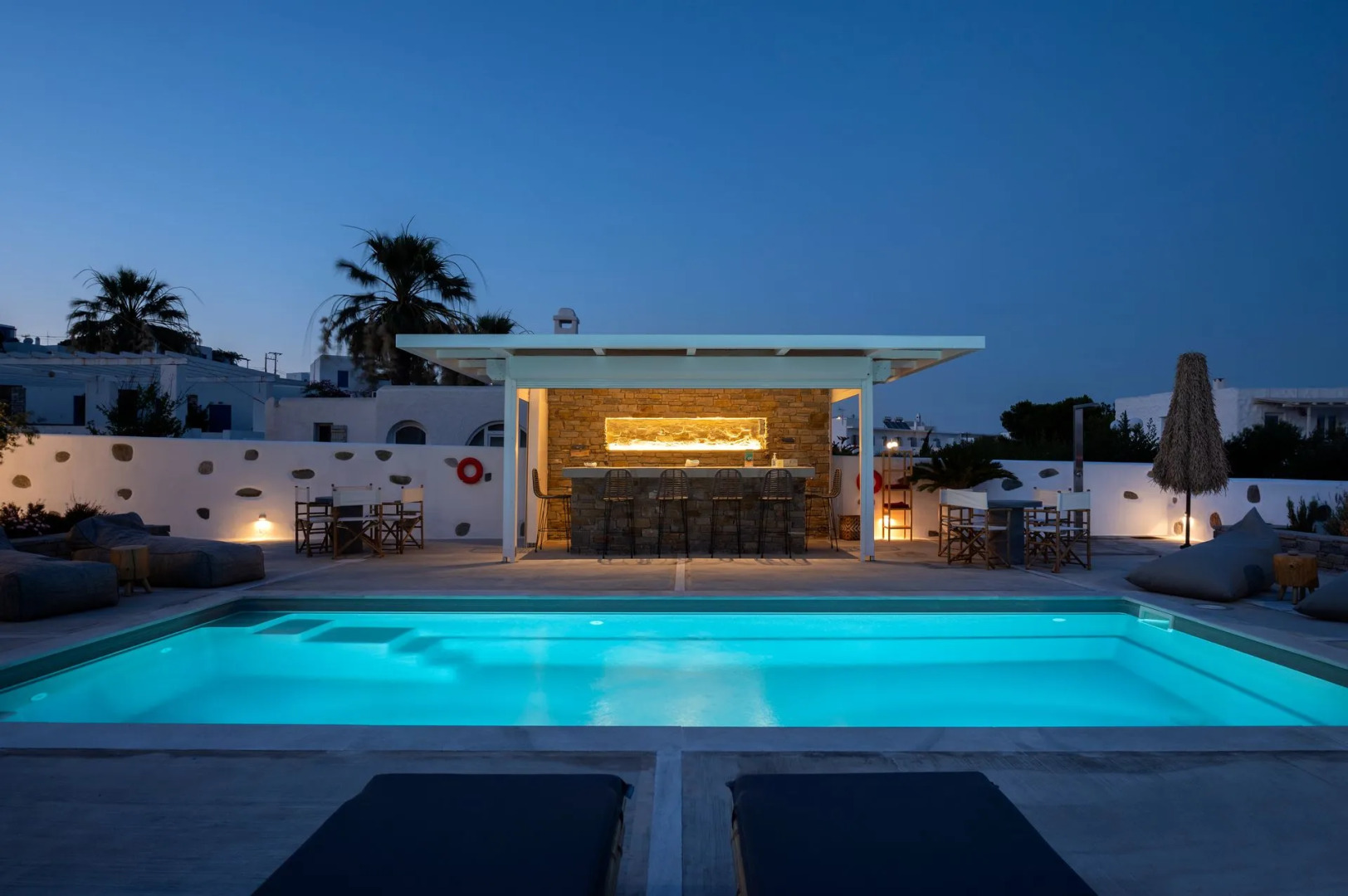 Drios Luxury Studios