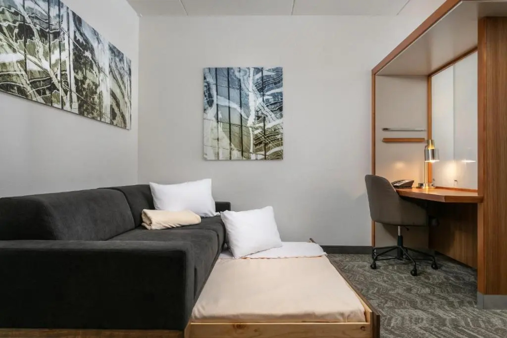 SpringHill Suites by Marriott Chattanooga Downtown/Cameron Harbor