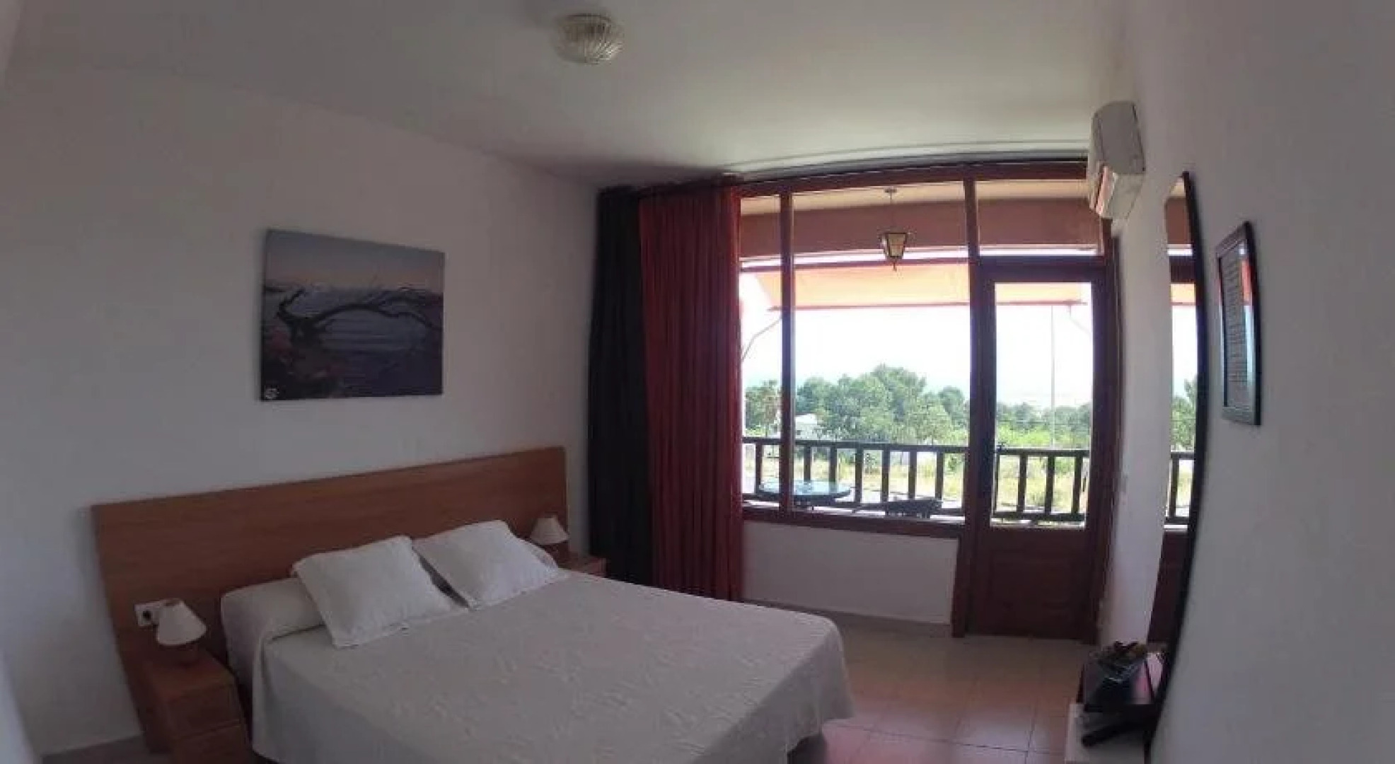 Hotel Rural Serra Dírta