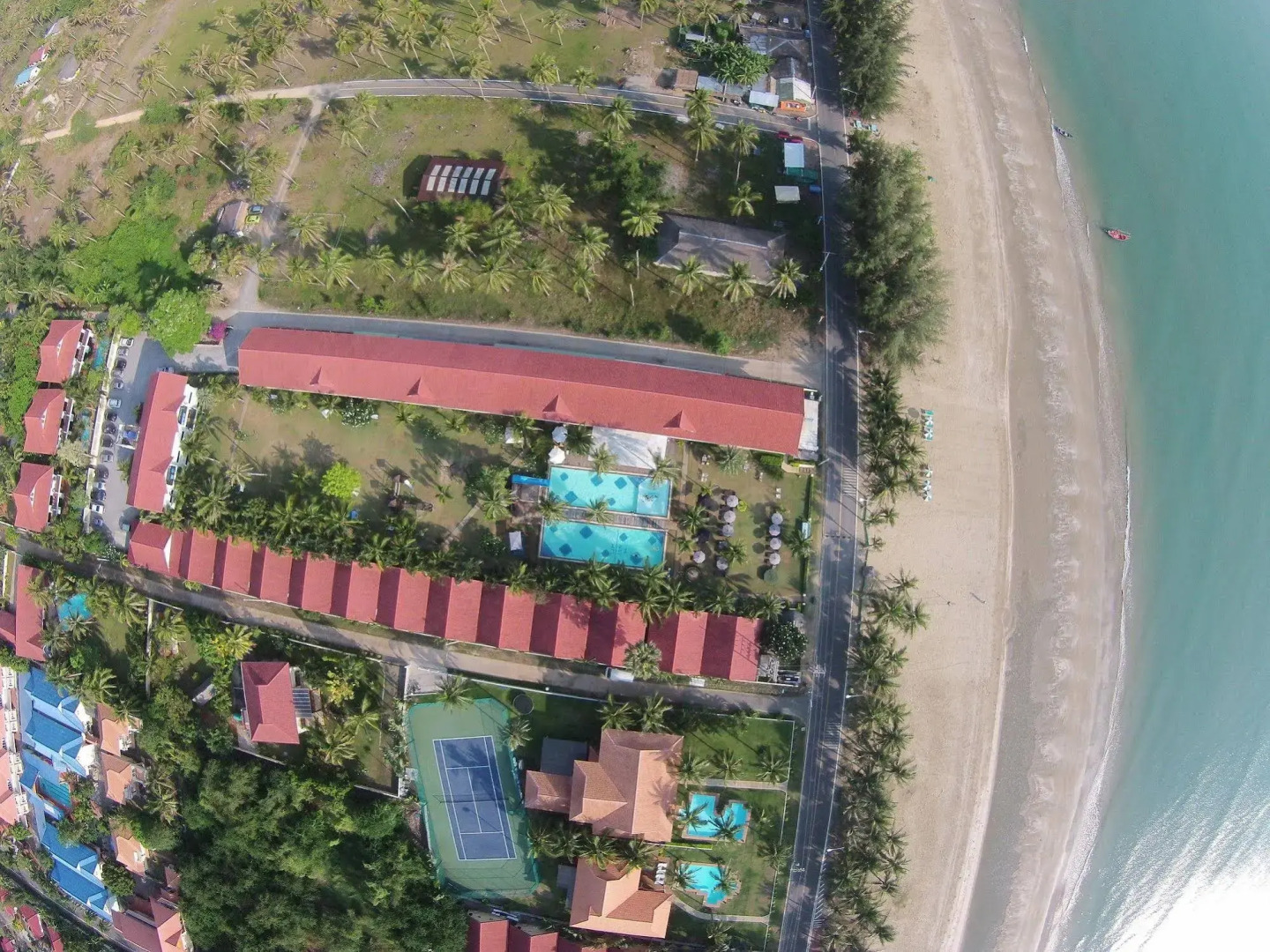 Dolphin Bay Beach Resort