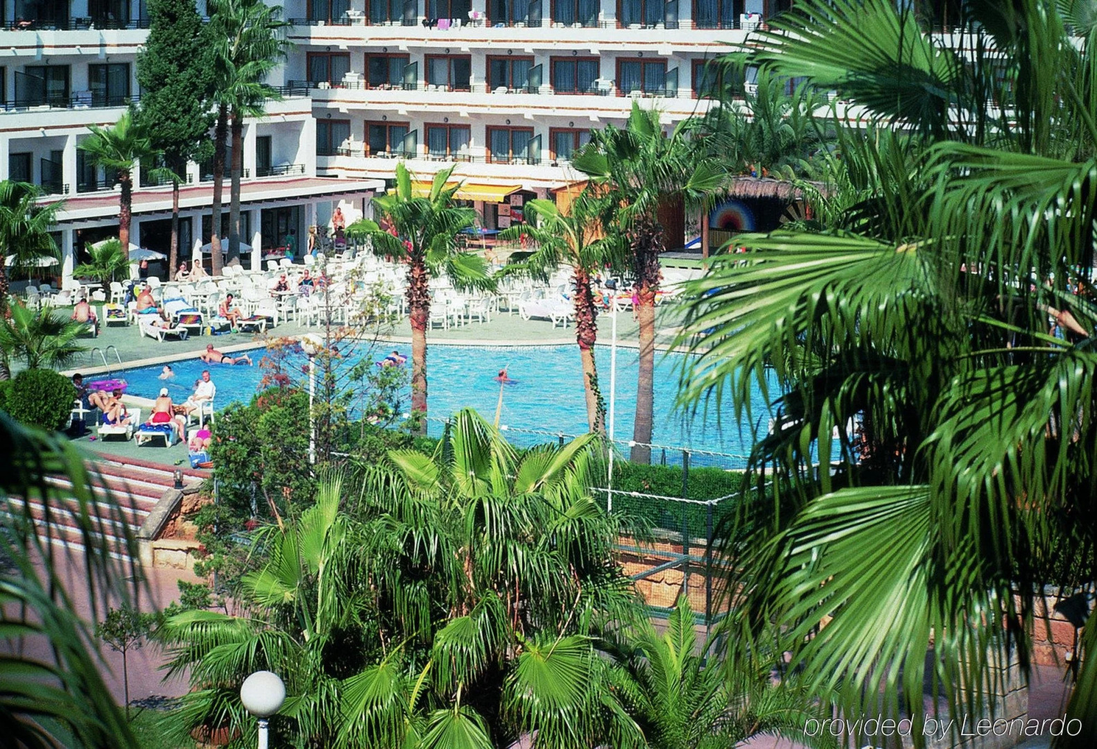 Отель Innside by Meliá Alcudia