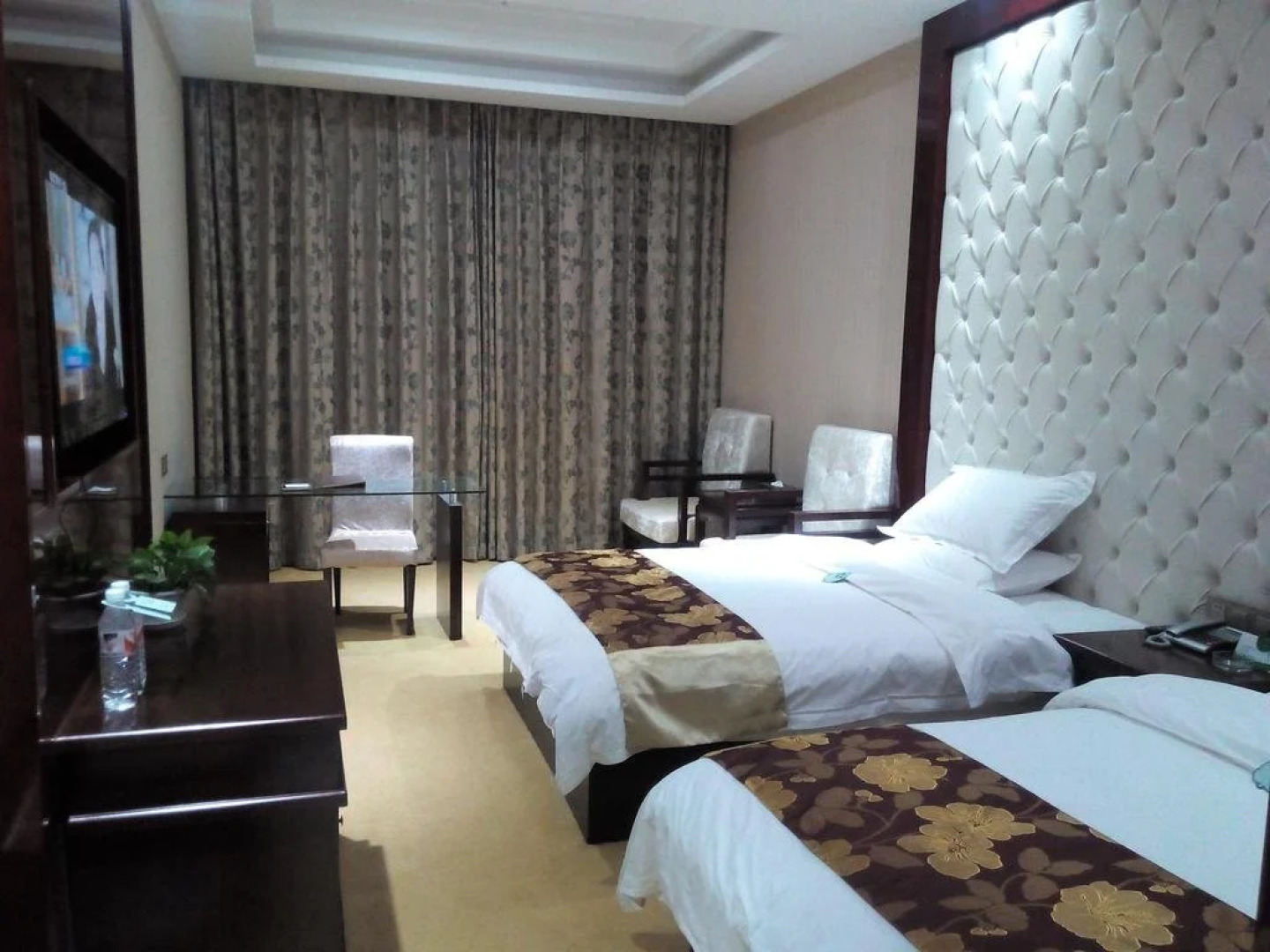 Ge Lin Hotel