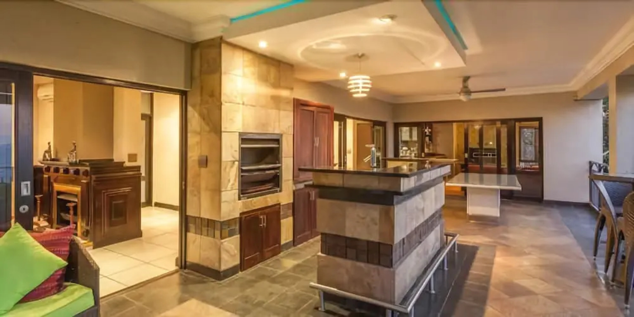 Mbombela Exclusive Guest House  Columbus