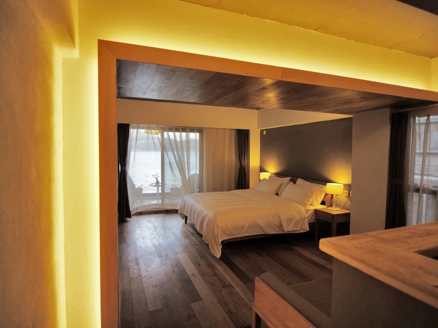 Dali Pure Sea Travelling With Hotel