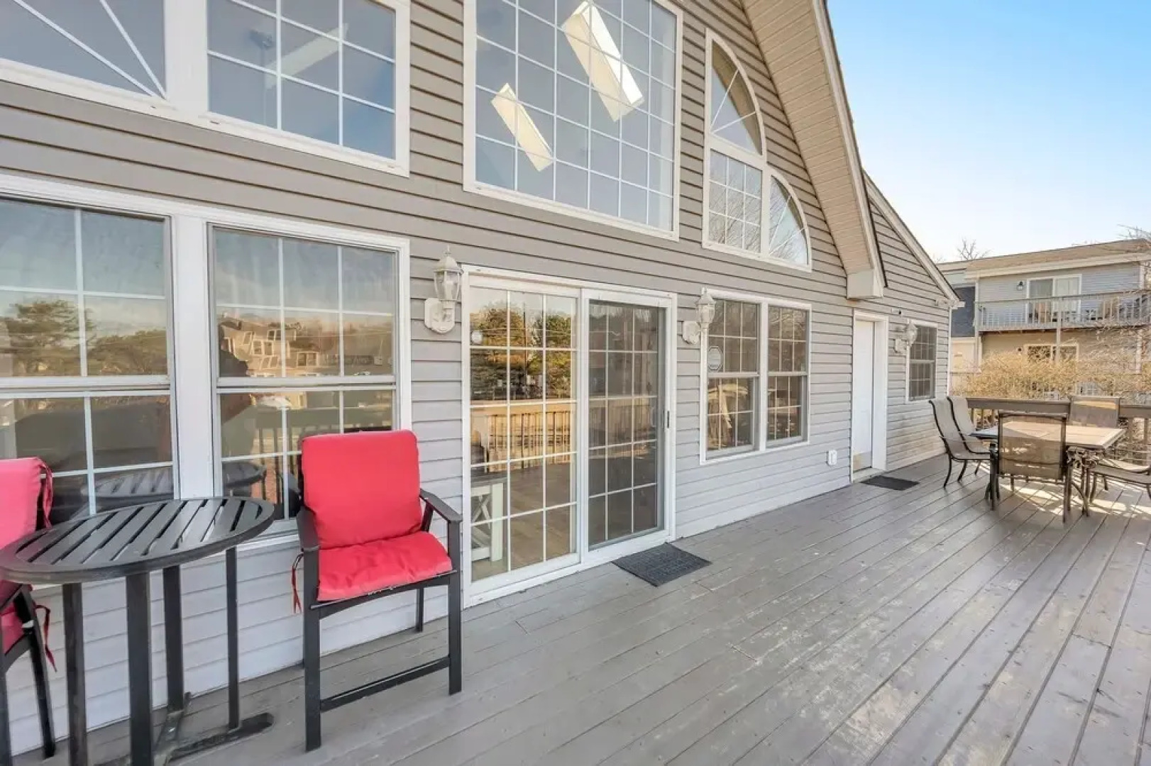 Pocono Pinnacle by Avantstay Steps to the Lake, Game Room, Large Deck