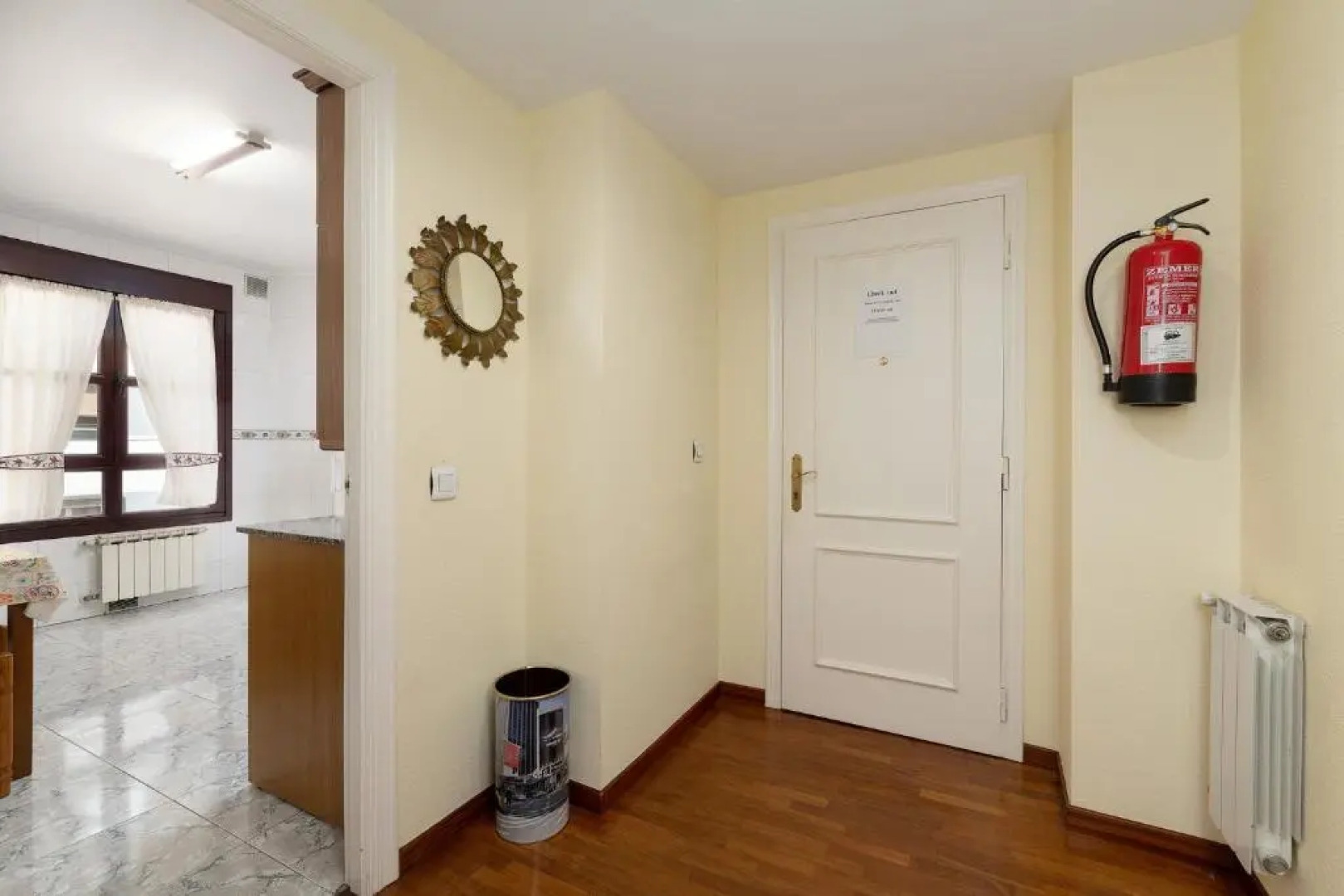 Centrico y parking gratuito Vut 142 as