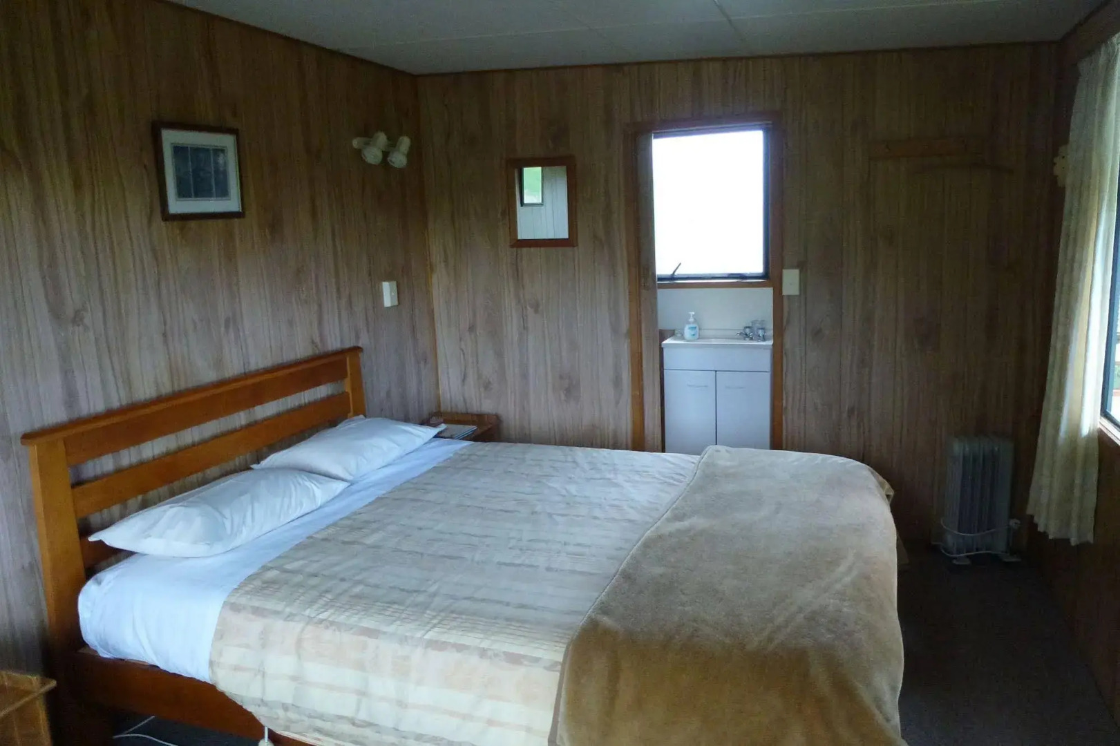 Waitomo Caves Guest Lodge