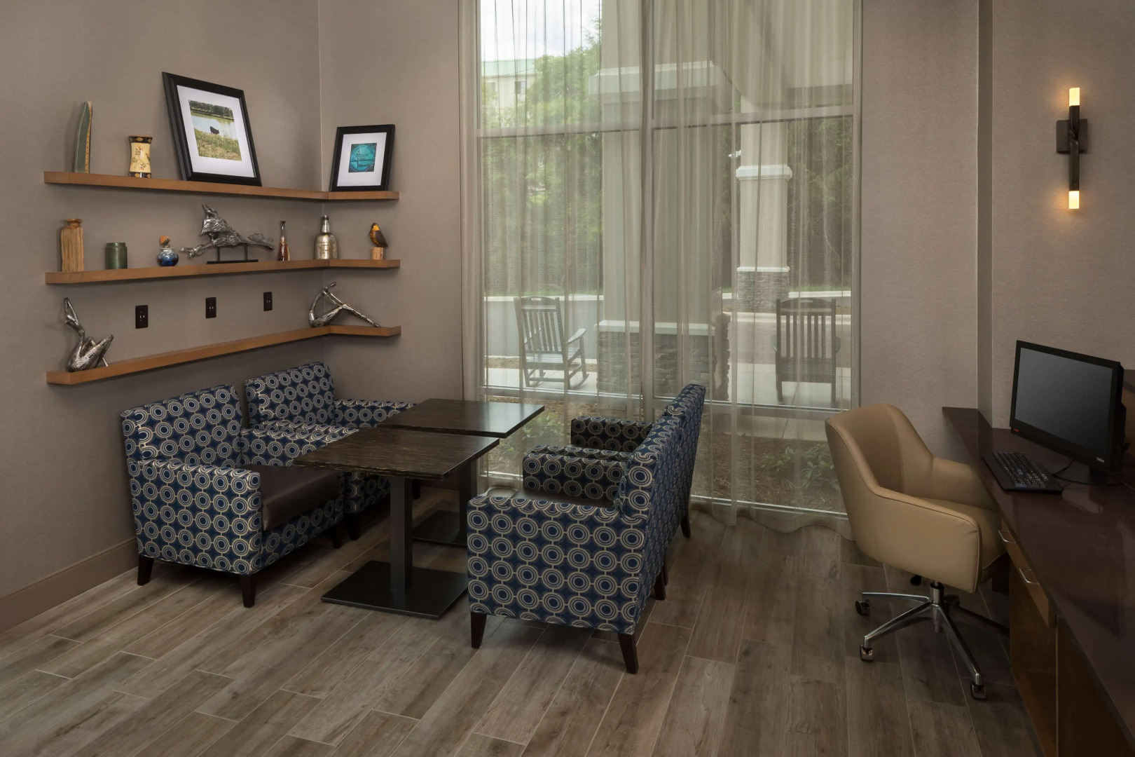 Hampton Inn & Suites Asheville Biltmore Village