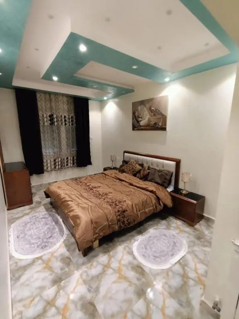 Akid Lotfi En Face Hôtel Méridienne Oran