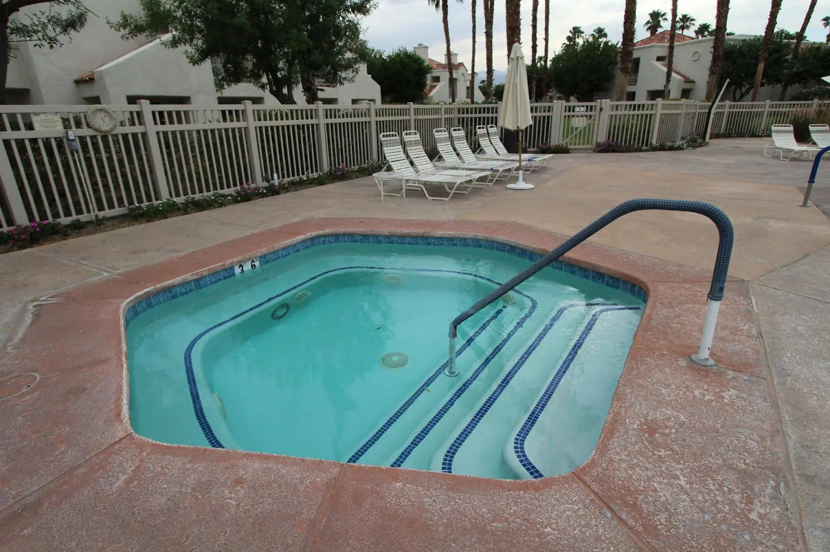 Desert Breezes Resort