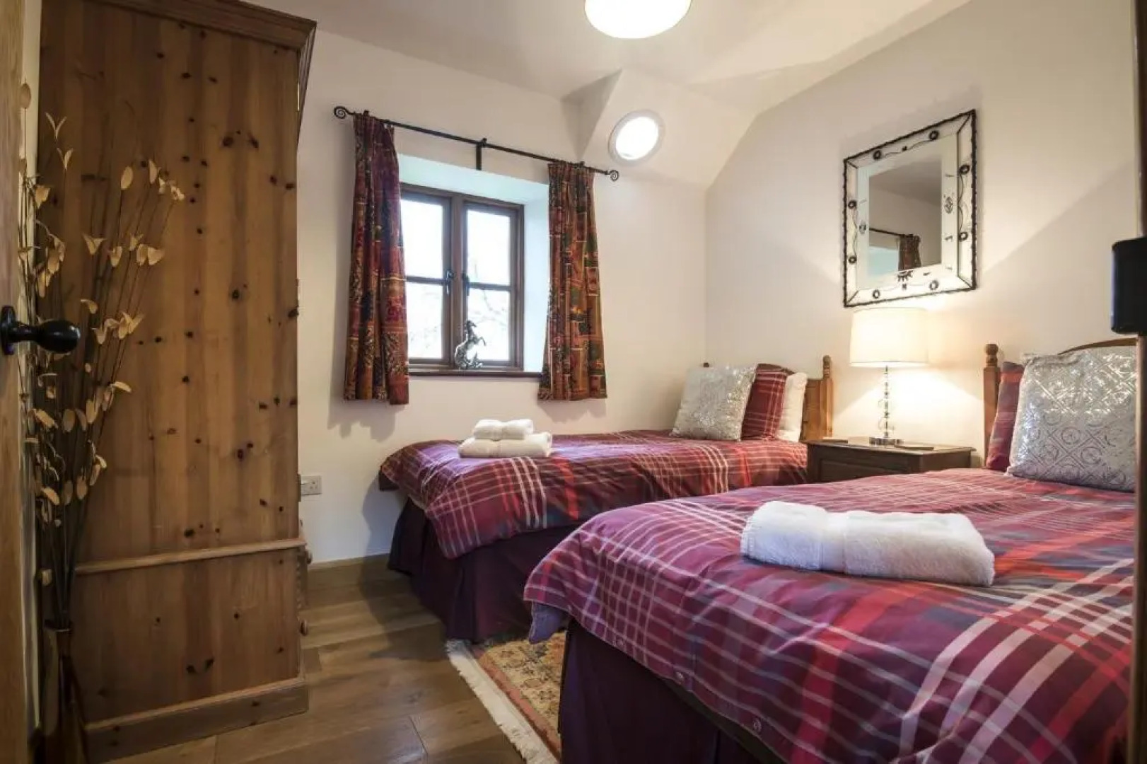 Orchard Cottage - Luxurious Barn Conversion - Beavers Hill