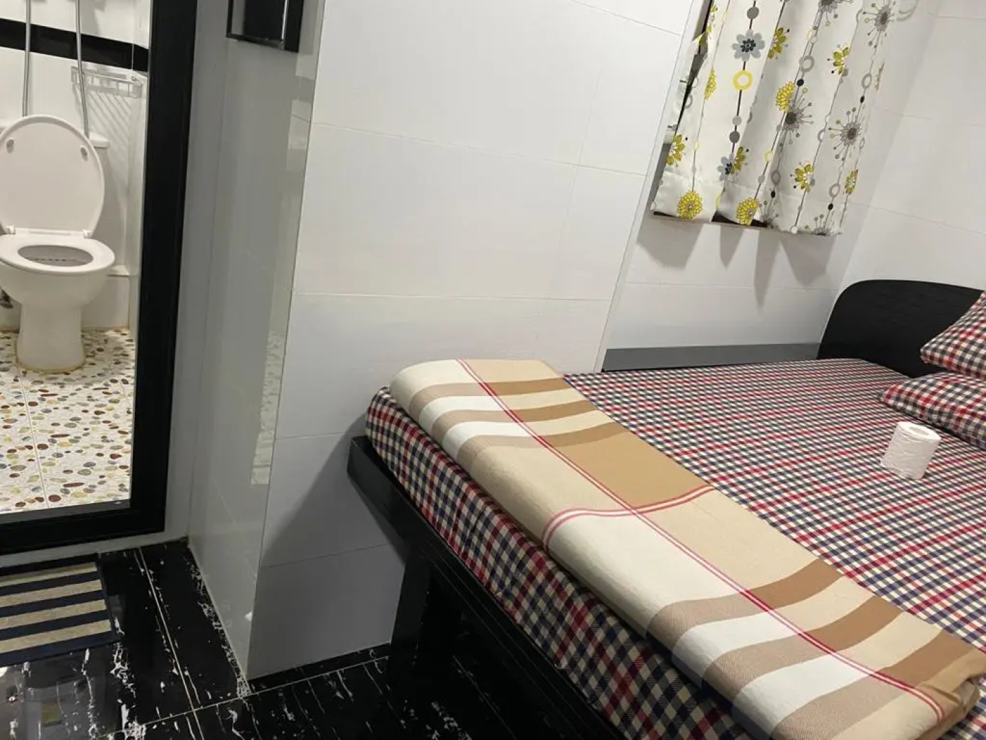 Paris Guest House - Hostel