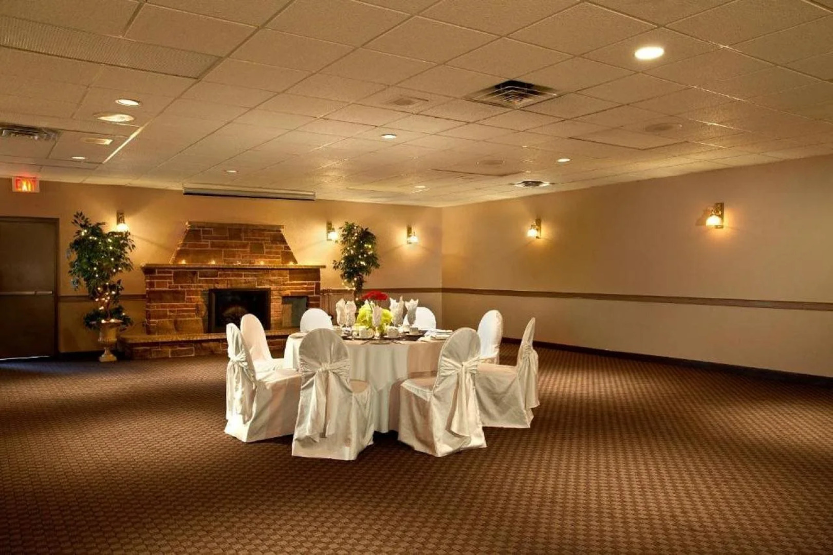 DoubleTree by Hilton Kingston