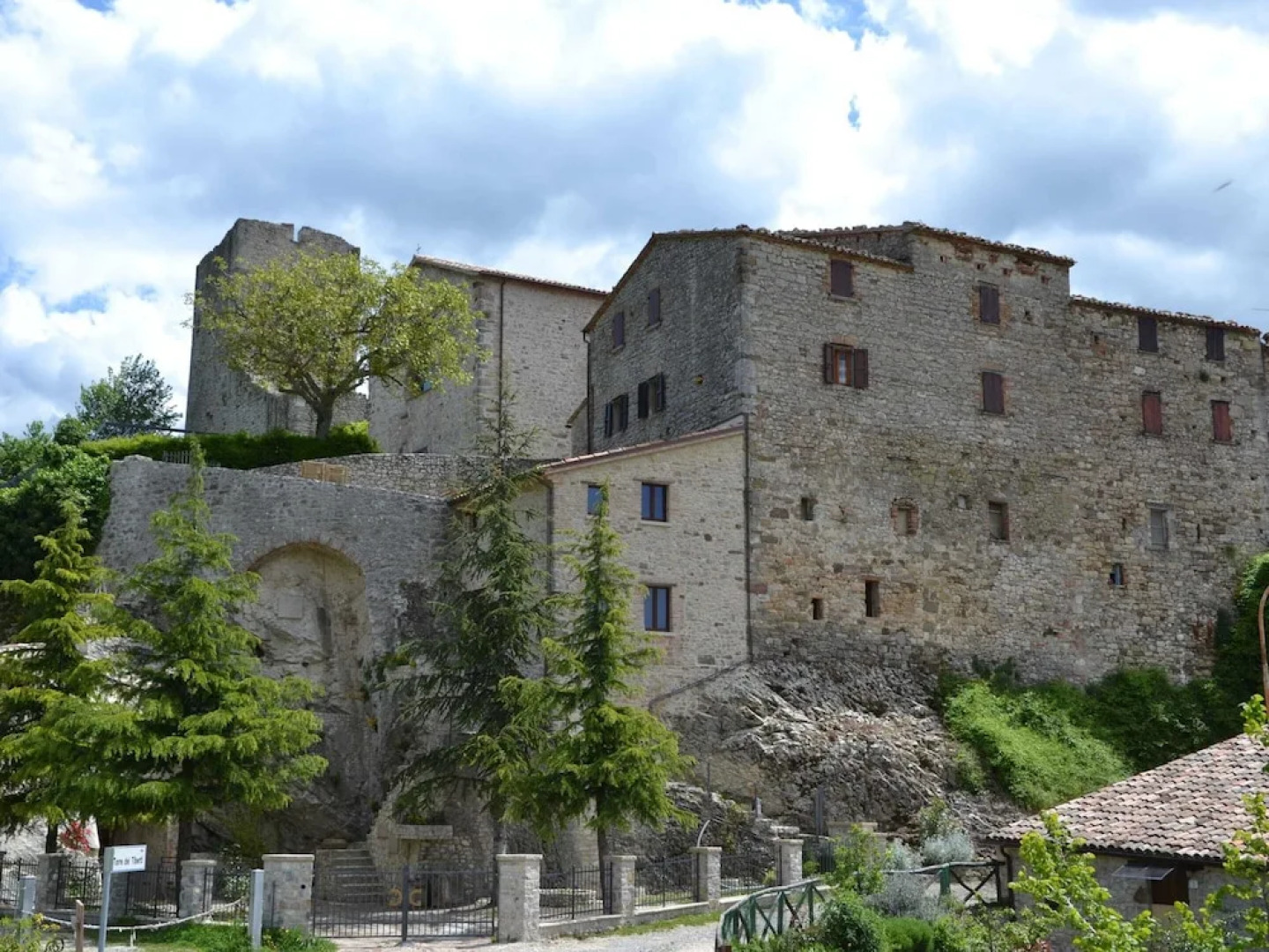 Apartment in Petrella Guidi With Garden Views