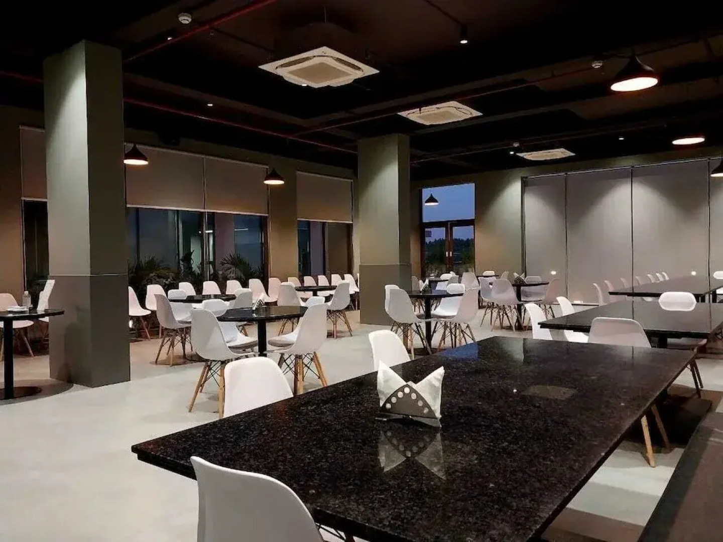 The Camellia by YUHI