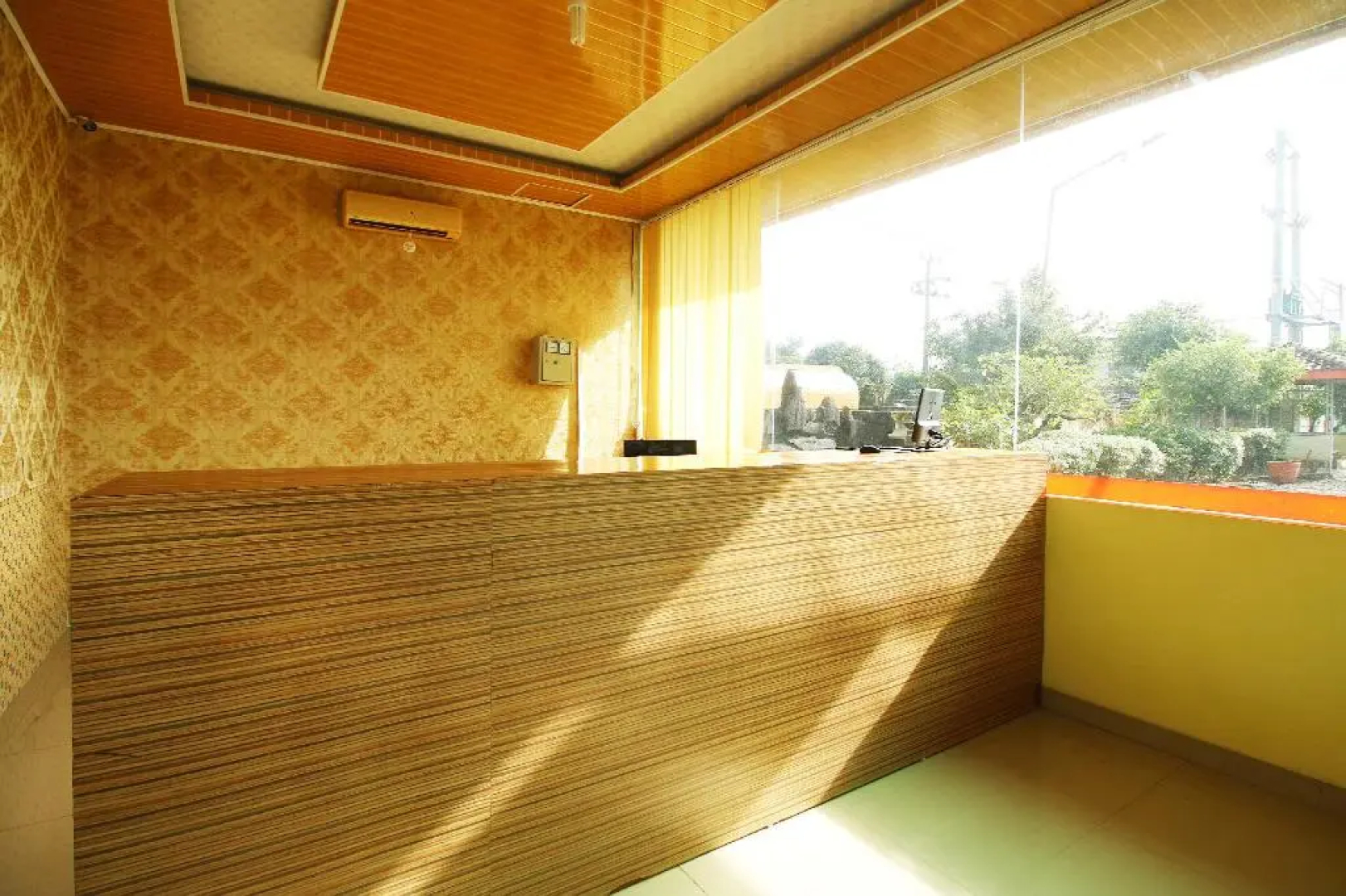 OYO 2596 Homestay Hj. Suharti