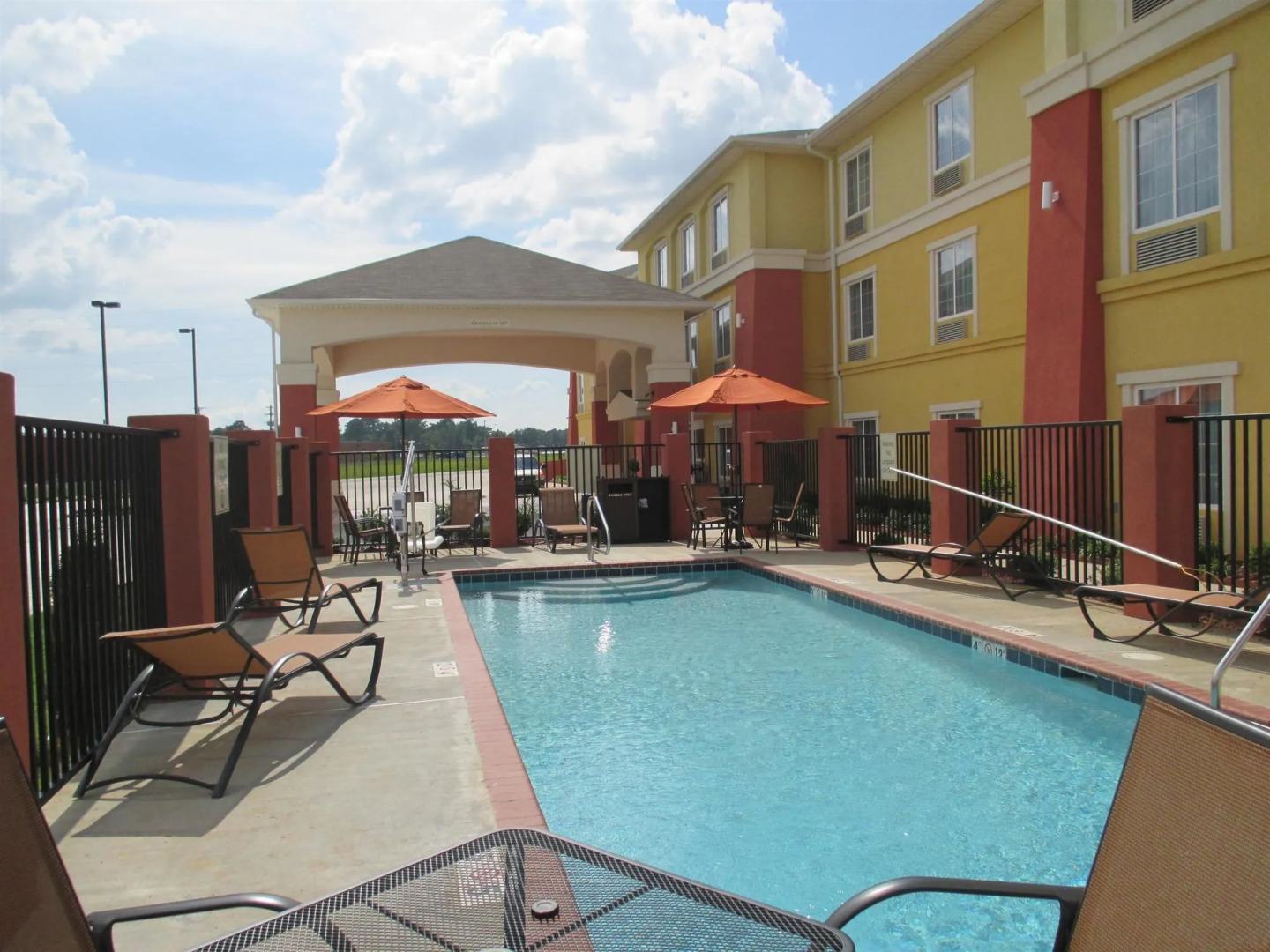 Best Western Plus Magee Inn And Suites
