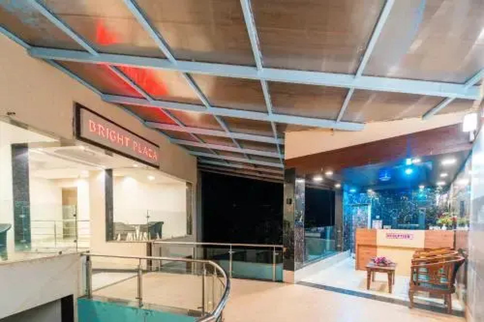 Townhouse 701 Hotel Bright Plaza