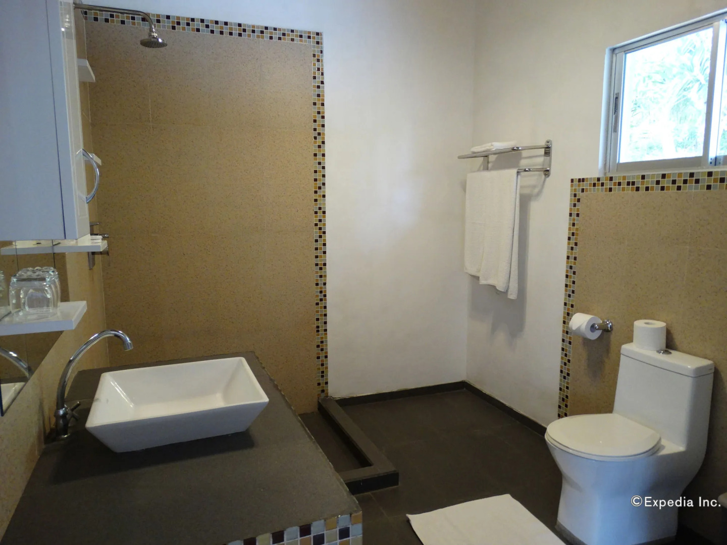 Blue Star Dive & Resort