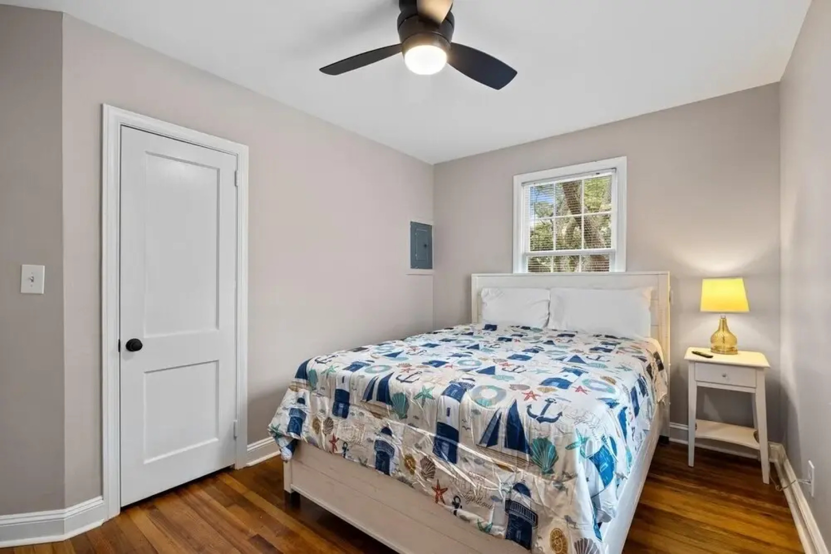 The Anchor Cottage 3 Bedroom Home by RedAwning