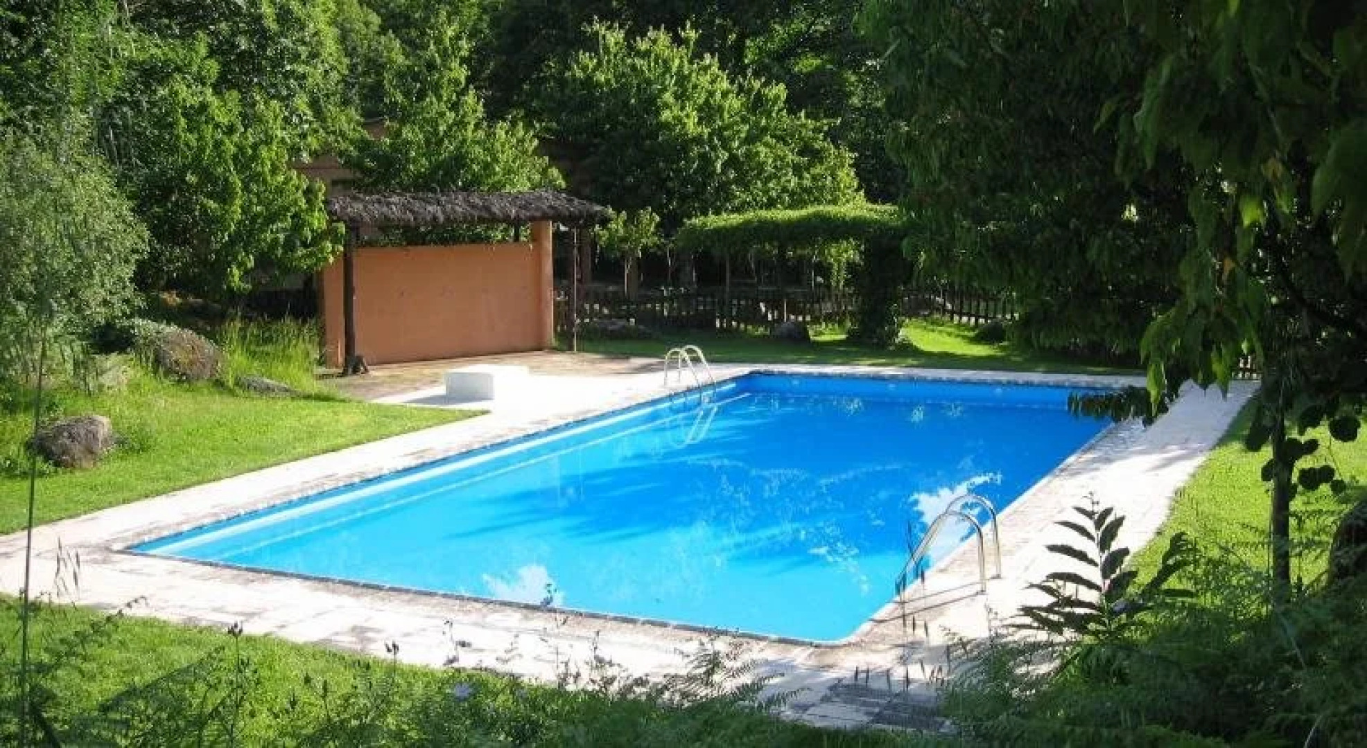 Albergue Turistico Valle del Ambroz