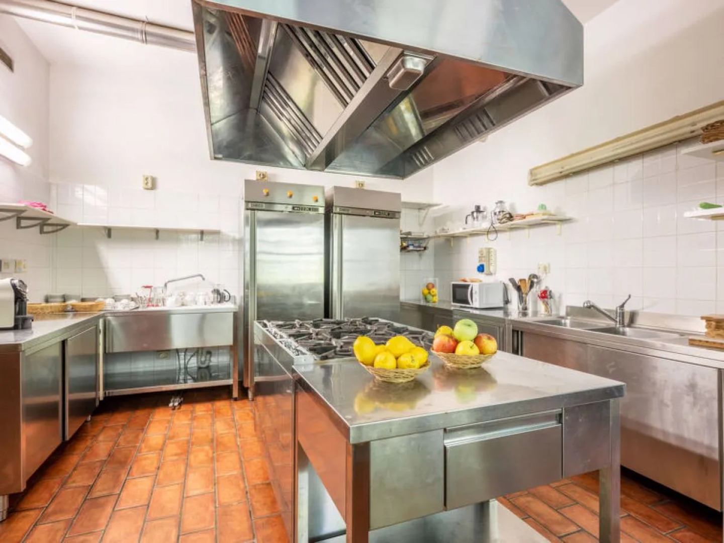 Grande Tiglio (VDA106) Kombi VDA102-105