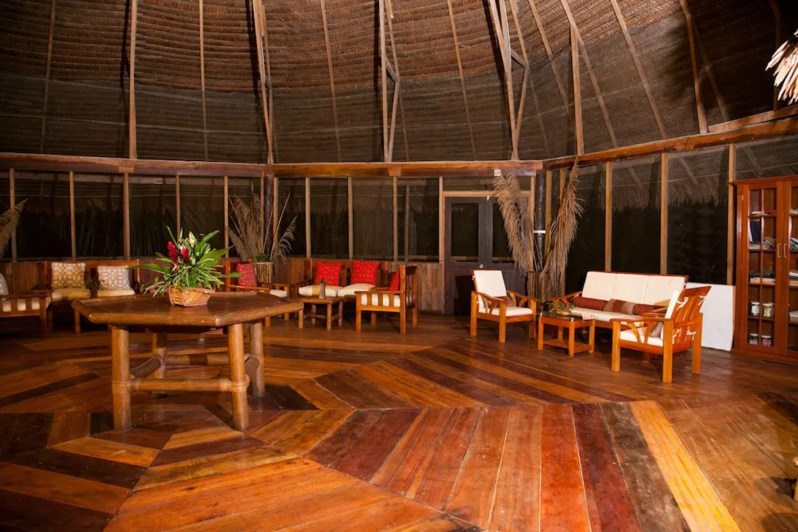 Pacaya Samiria Amazon Lodge