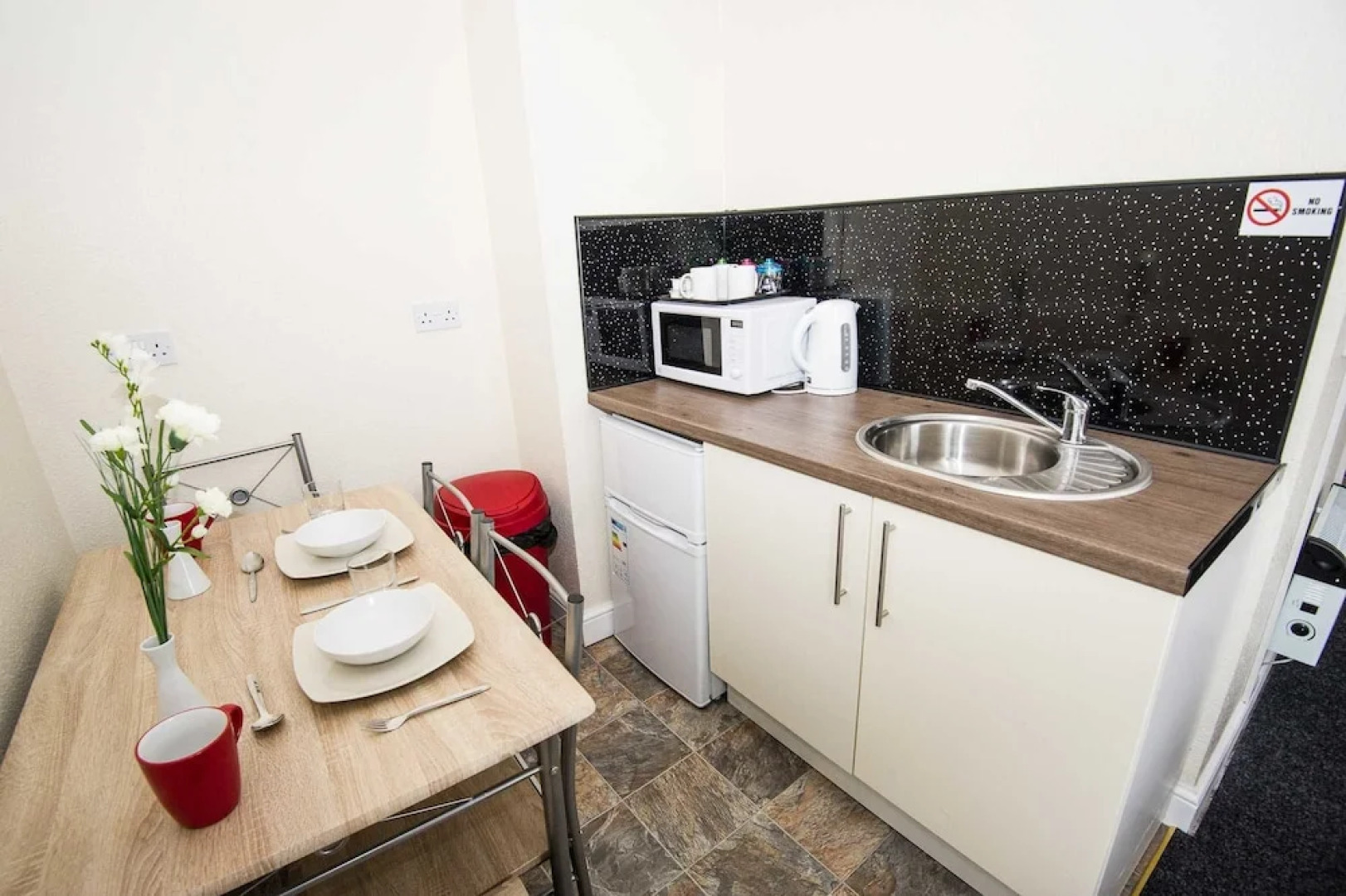 Bradford Apartments Flat 93