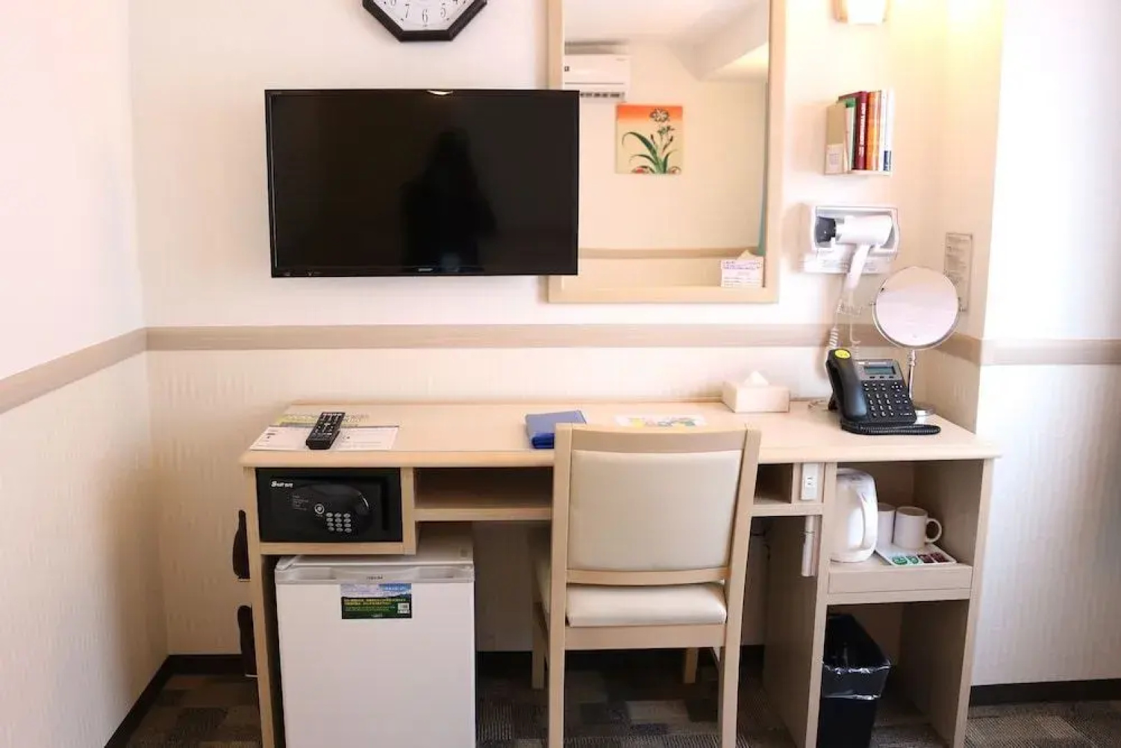 Toyoko Inn Osaka Kadoma-shi Ekimae