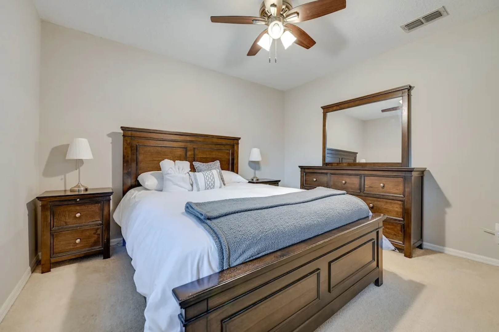 Palm Harbor Vacation Rental: 7 Mi to Beach!