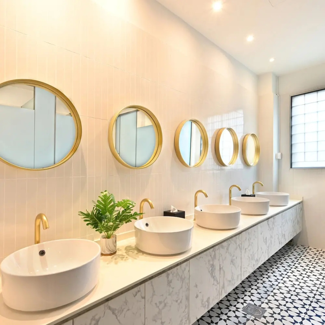 Dream Chaser Boutique Capsule Hotel