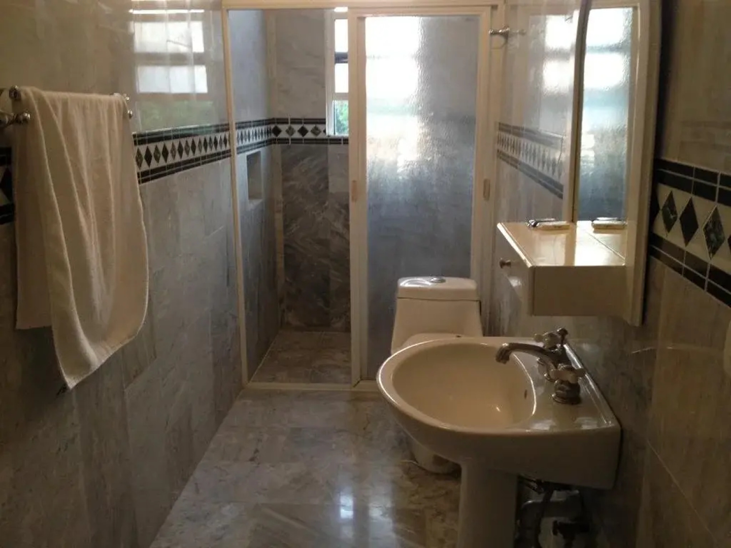 Casa Tz'unun B&B