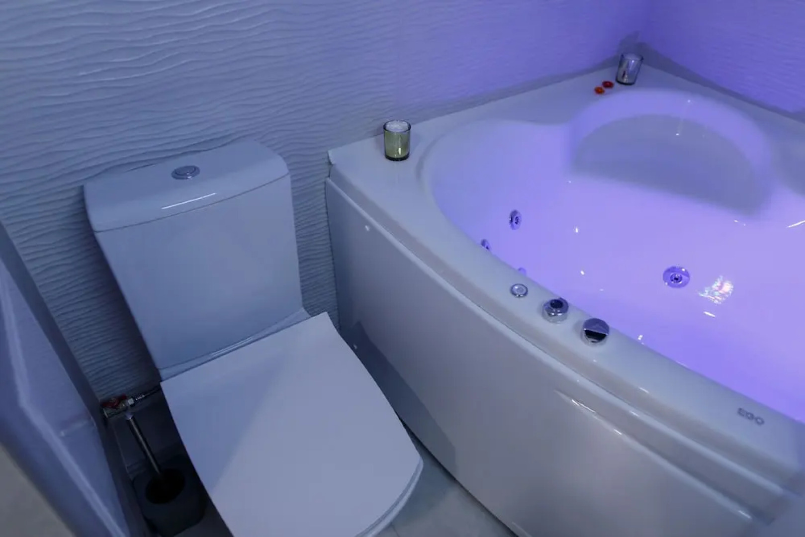 Королевский «люкс» у озера