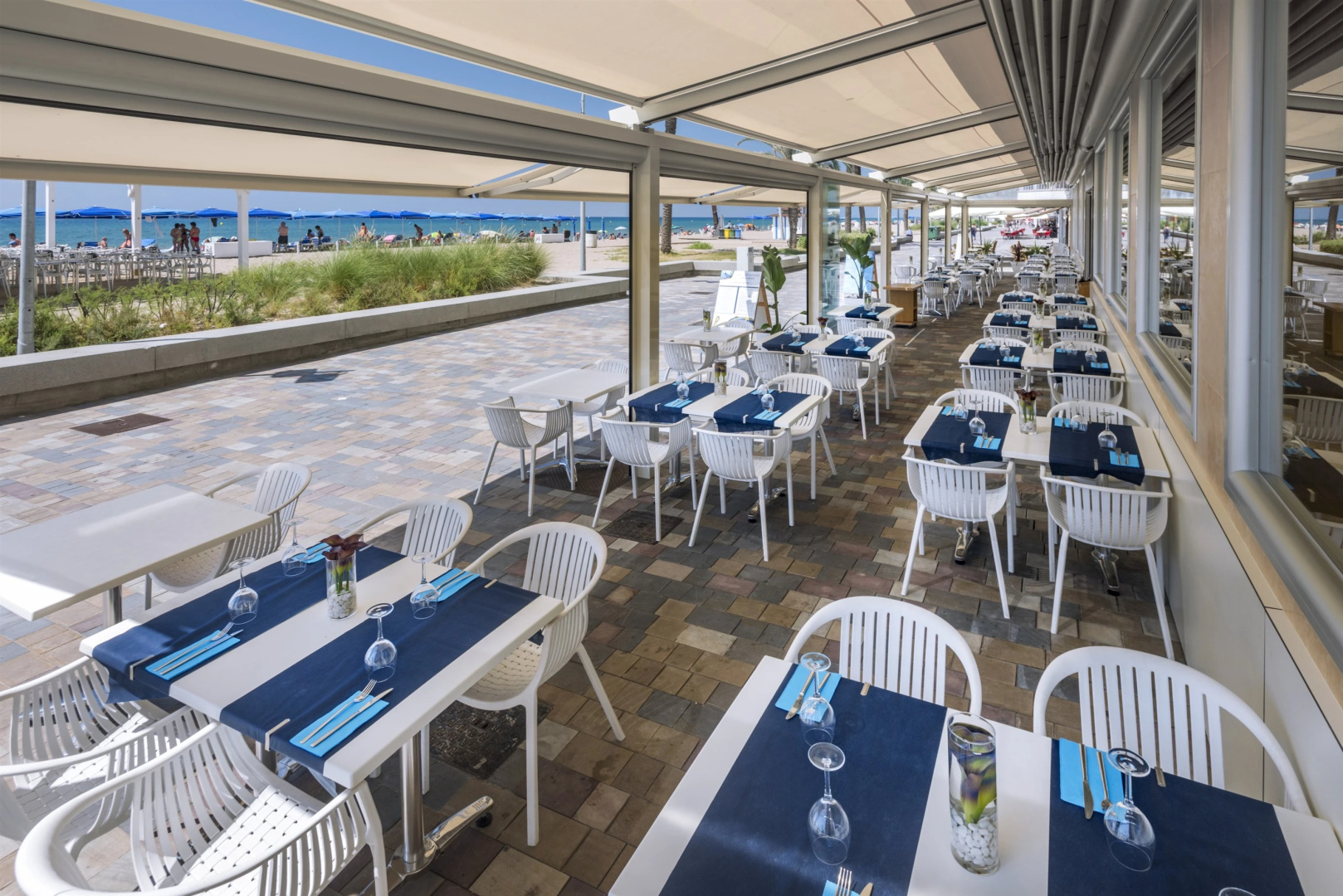 Отель 4R Miramar Calafell