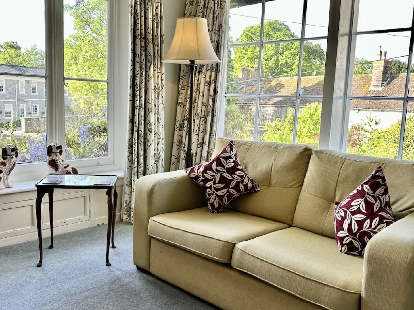 Farthings Hotel and Restaurant