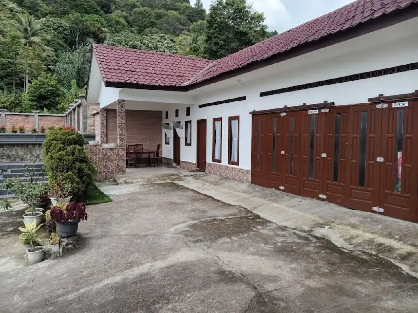 Toba Retreat Mansion And Villas