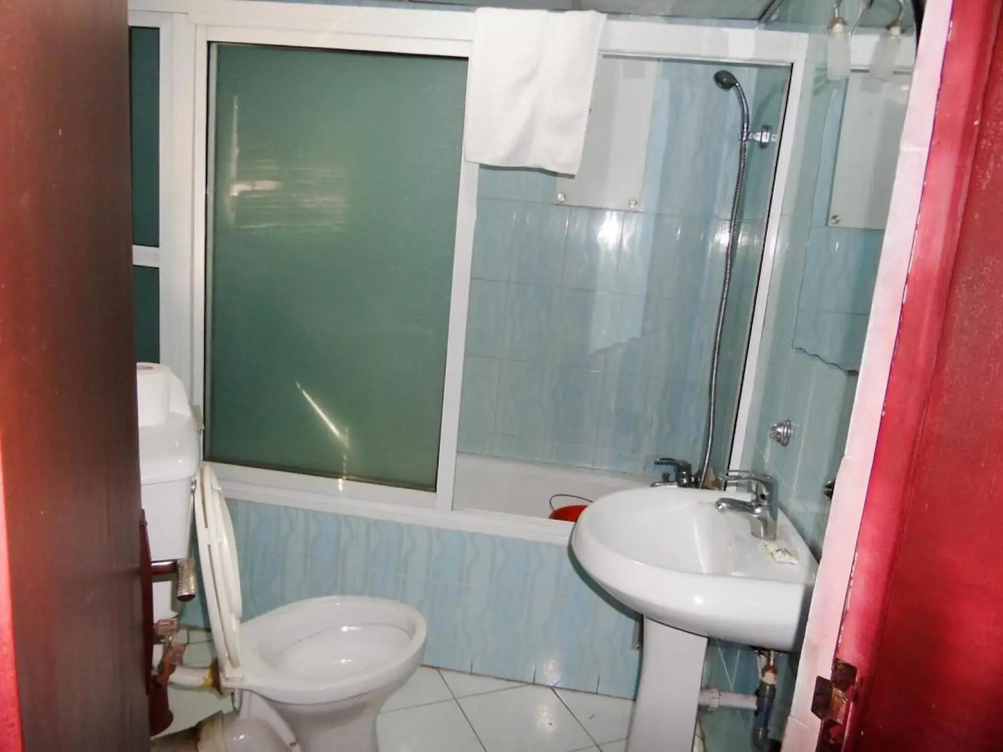 Peerage Retreat and Resort