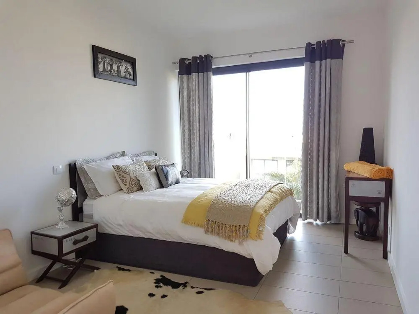 Azuri Apartment with Beach, Pools, Gym, Restaurants, Spa, Boats, kids Corner