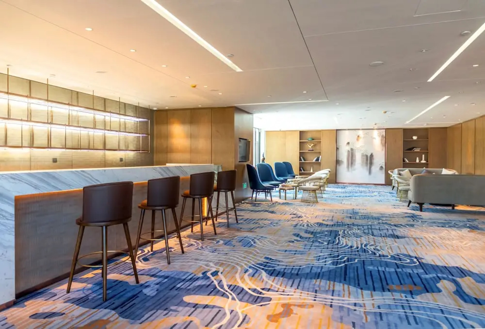 Datong Xinyu Crown Hotel