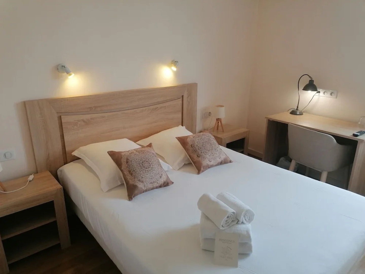 Hotel Restaurant Platanes