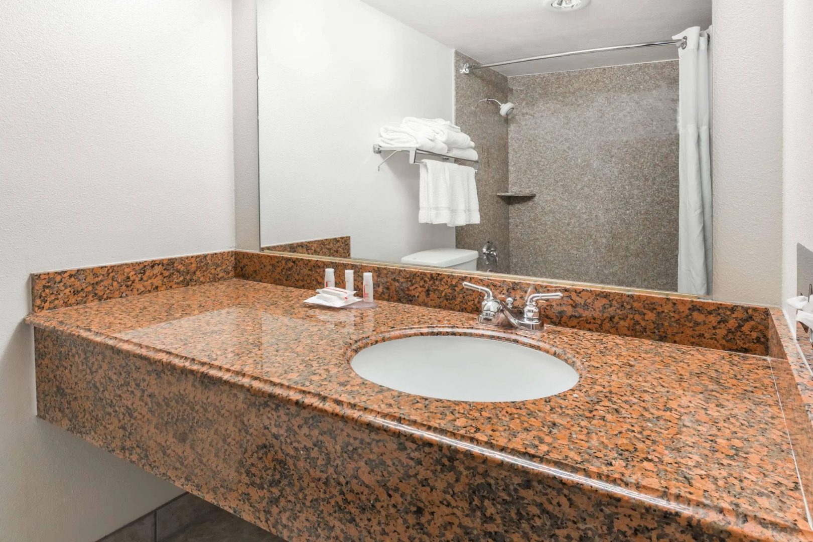 Ramada Hotel & Conference Center by Wyndham Medford