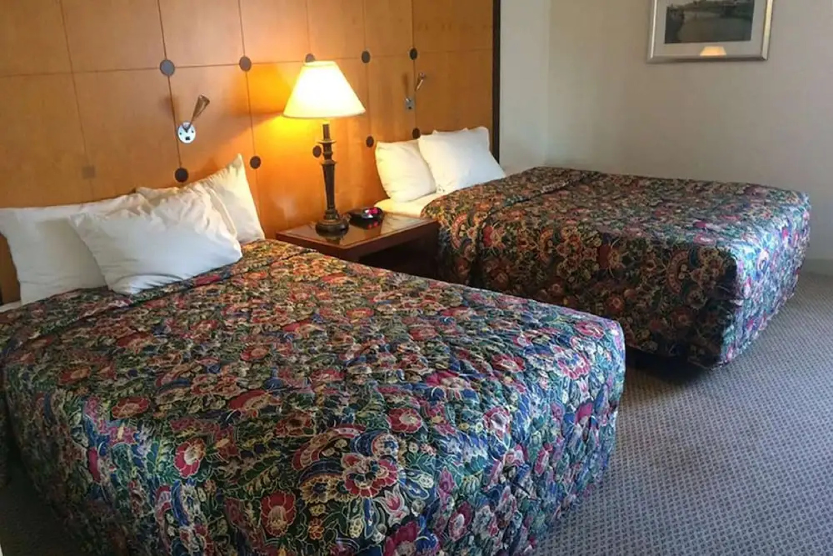 Days Inn And Suites Brooklyn Center/ Minneapolis