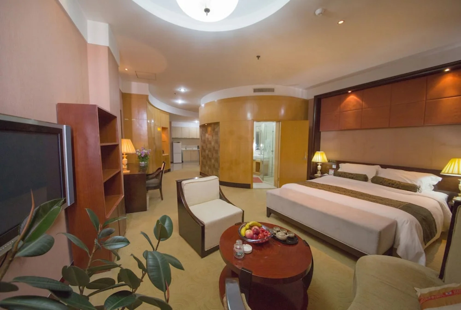 Qingdao Great Tang Harvest Hotel