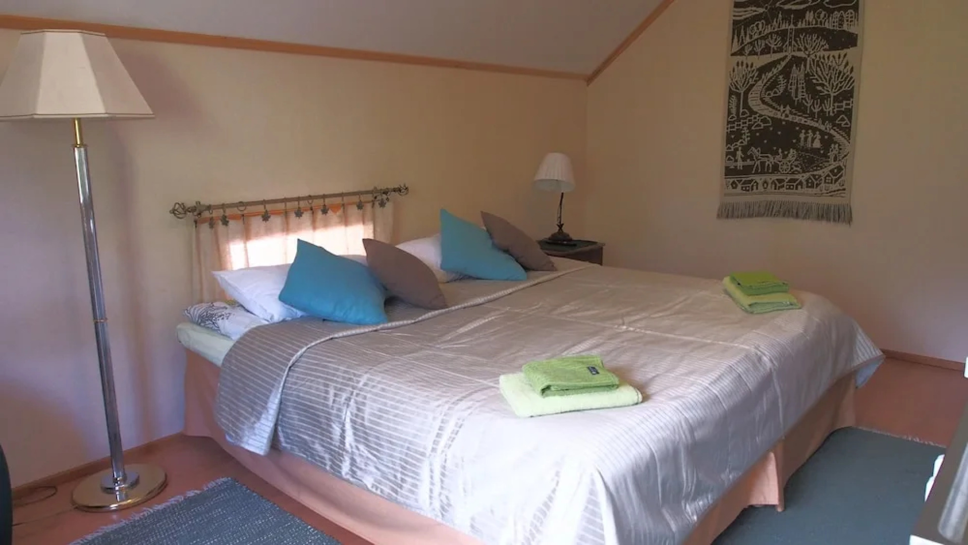 Yli-Kaitalan Lomamökit